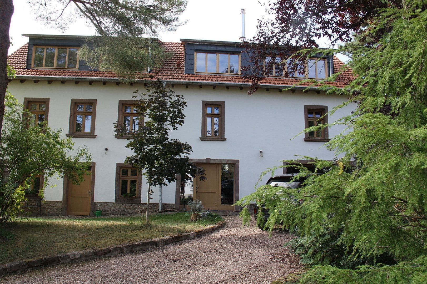 Prodej domu 380 m², pozemek 1.800 m², Ottweiler, Země Sársko Prodej domu 380 m², pozemek 1.800 m², Ottweiler, Země Sársko