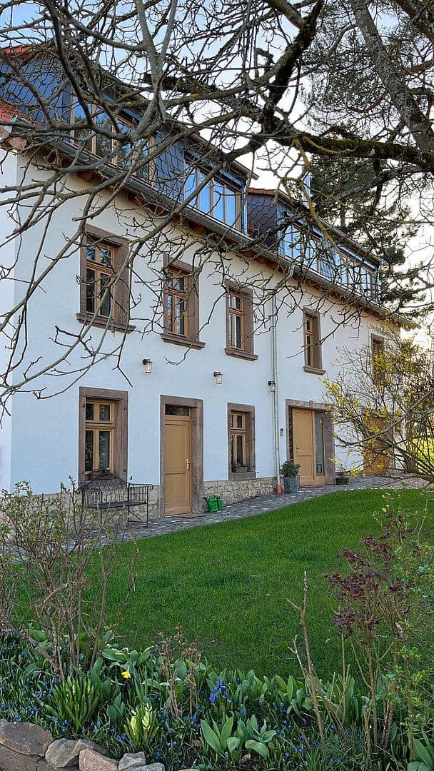 Prodej domu 380 m², pozemek 1.800 m², Ottweiler, Země Sársko Prodej domu 380 m², pozemek 1.800 m², Ottweiler, Země Sársko