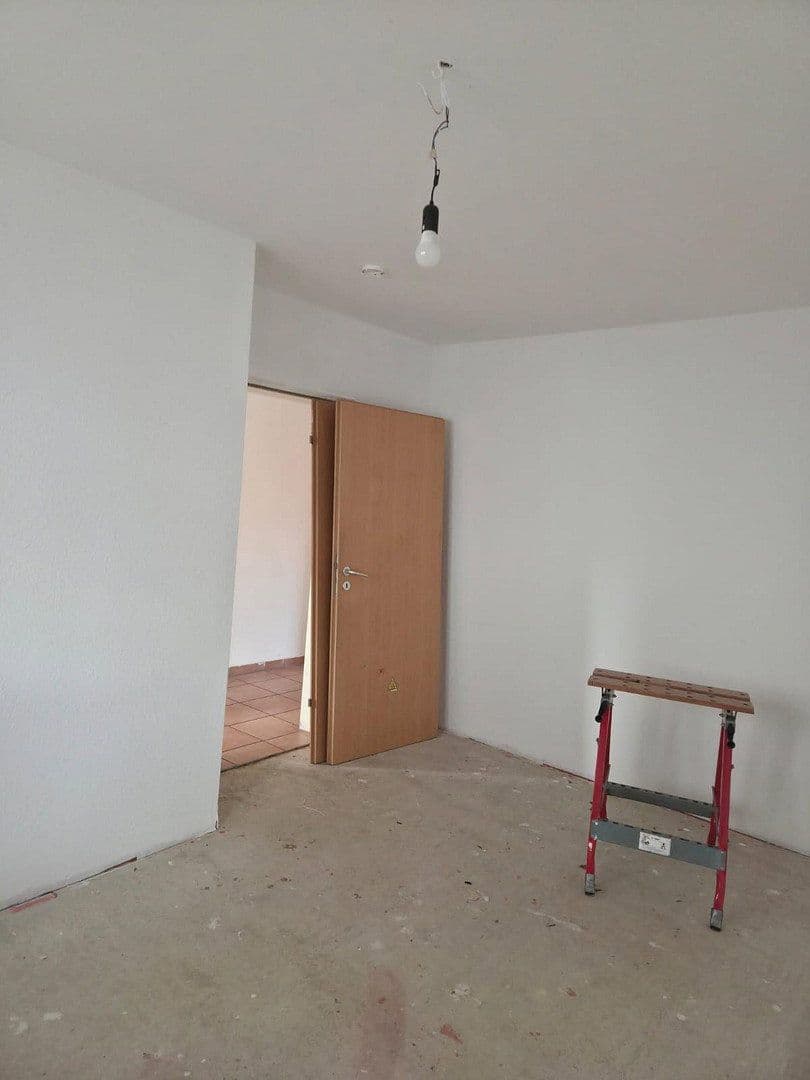Pronájem bytu 4+1 97 m², Eidinghausener Str. 25, Bad Oeynhausen, Severní Porýní-Vestfálsko Pronájem bytu 4+1 97 m², Eidinghausener Str. 25, Bad Oeynhausen, Severní Porýní-Vestfálsko