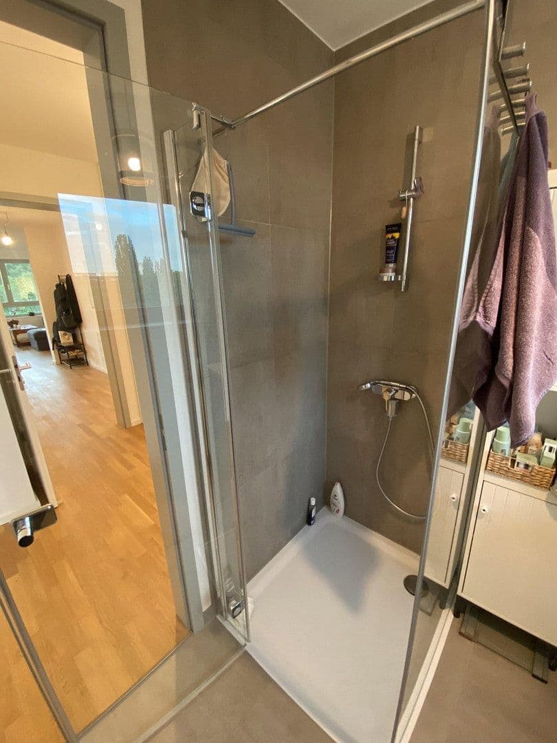Prodej bytu 4+1 106 m², Konrad-Wolf-Str. 90, Berlin, Berlín Prodej bytu 4+1 106 m², Konrad-Wolf-Str. 90, Berlin, Berlín
