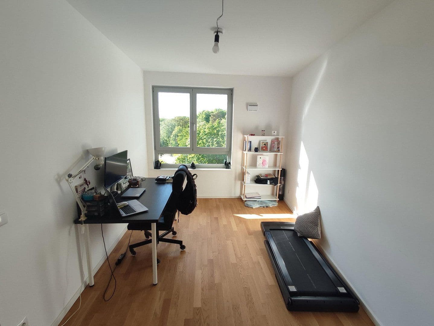 Prodej bytu 4+1 106 m², Konrad-Wolf-Str. 90, Berlin, Berlín Prodej bytu 4+1 106 m², Konrad-Wolf-Str. 90, Berlin, Berlín