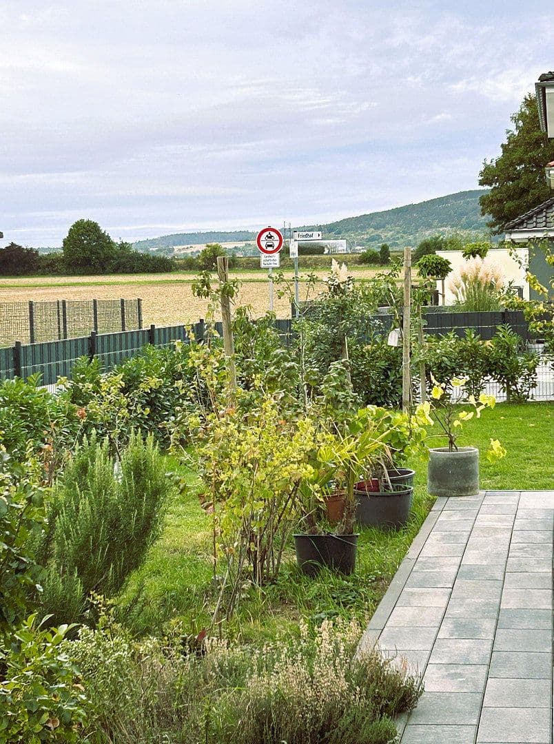 Prodej domu 378 m², pozemek 770 m², Butzbach, Hessen Prodej domu 378 m², pozemek 770 m², Butzbach, Hessen