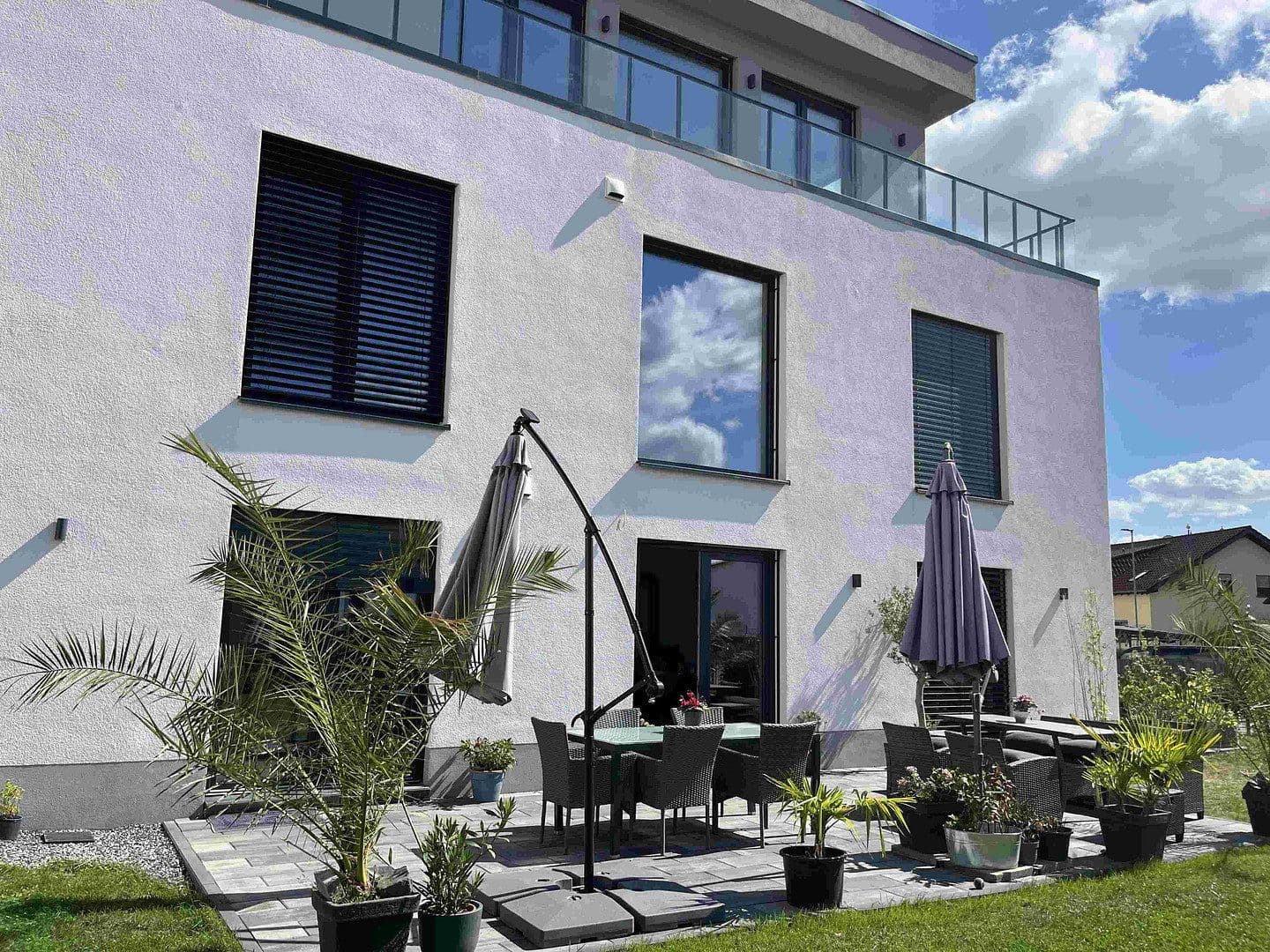 Prodej domu 378 m², pozemek 770 m², Butzbach, Hessen Prodej domu 378 m², pozemek 770 m², Butzbach, Hessen