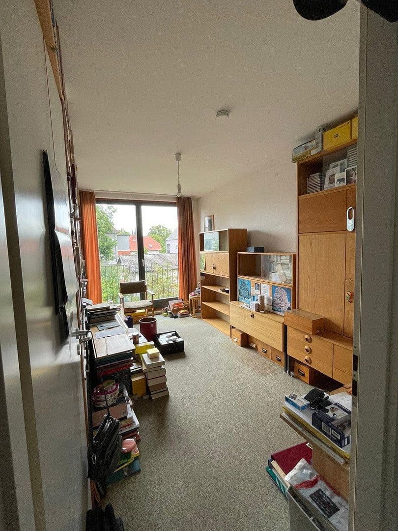 Pronájem bytu 3+1 90 m², Pestalozzistraße 20c, Marzahn-Hellersdorf, Berlín Pronájem bytu 3+1 90 m², Pestalozzistraße 20c, Marzahn-Hellersdorf, Berlín