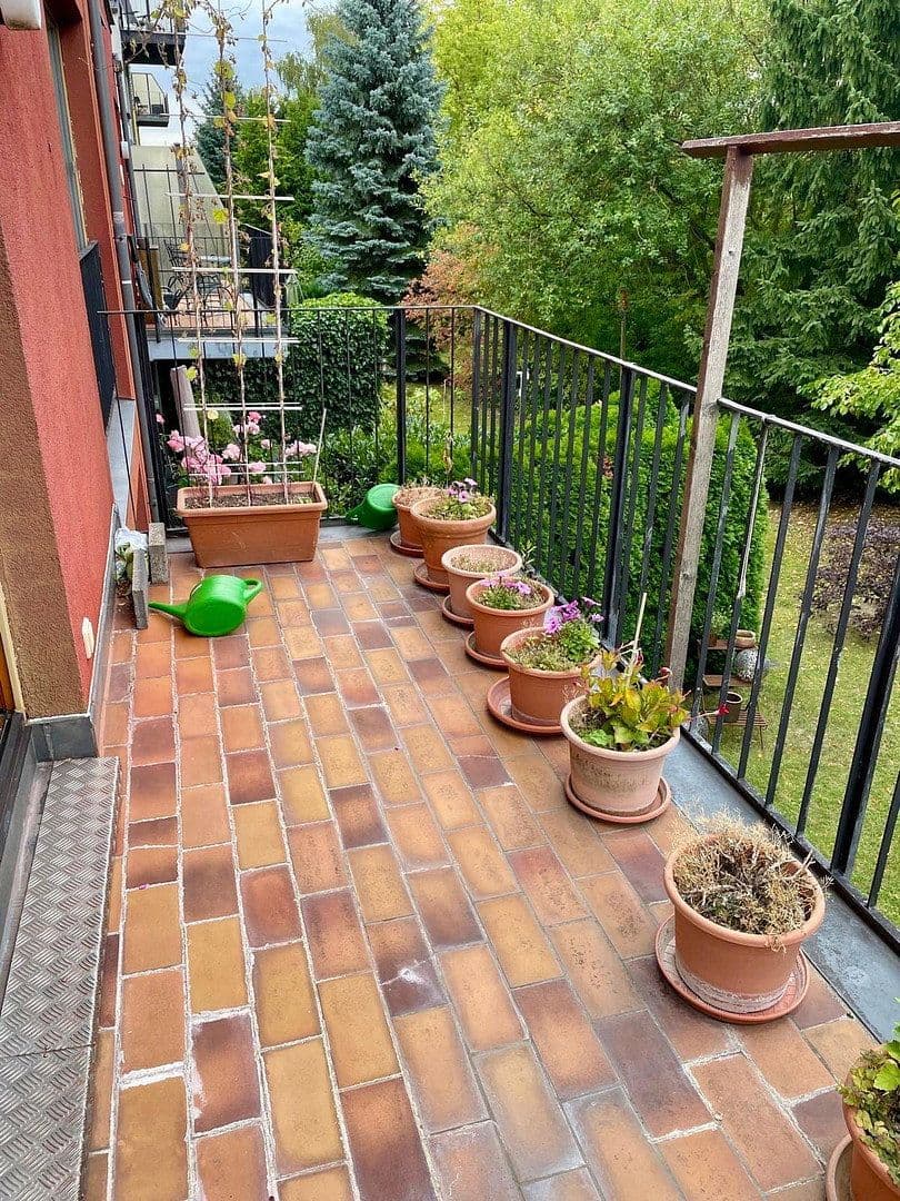 Pronájem bytu 3+1 90 m², Pestalozzistraße 20c, Marzahn-Hellersdorf, Berlín Pronájem bytu 3+1 90 m², Pestalozzistraße 20c, Marzahn-Hellersdorf, Berlín