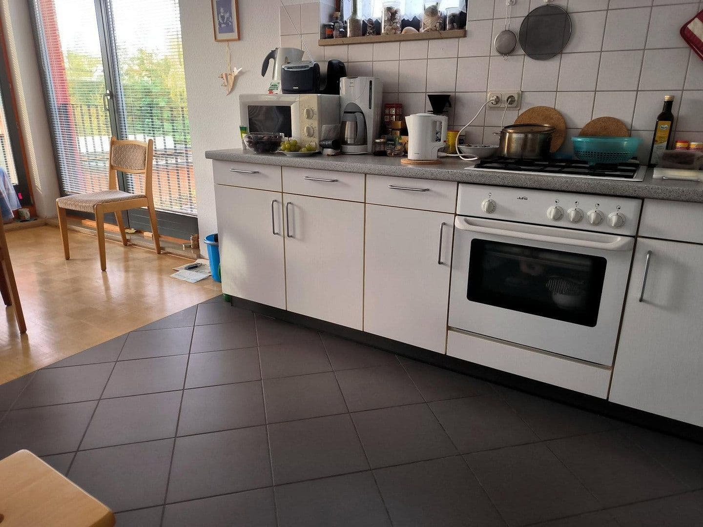 Pronájem bytu 3+1 90 m², Pestalozzistraße 20c, Marzahn-Hellersdorf, Berlín Pronájem bytu 3+1 90 m², Pestalozzistraße 20c, Marzahn-Hellersdorf, Berlín
