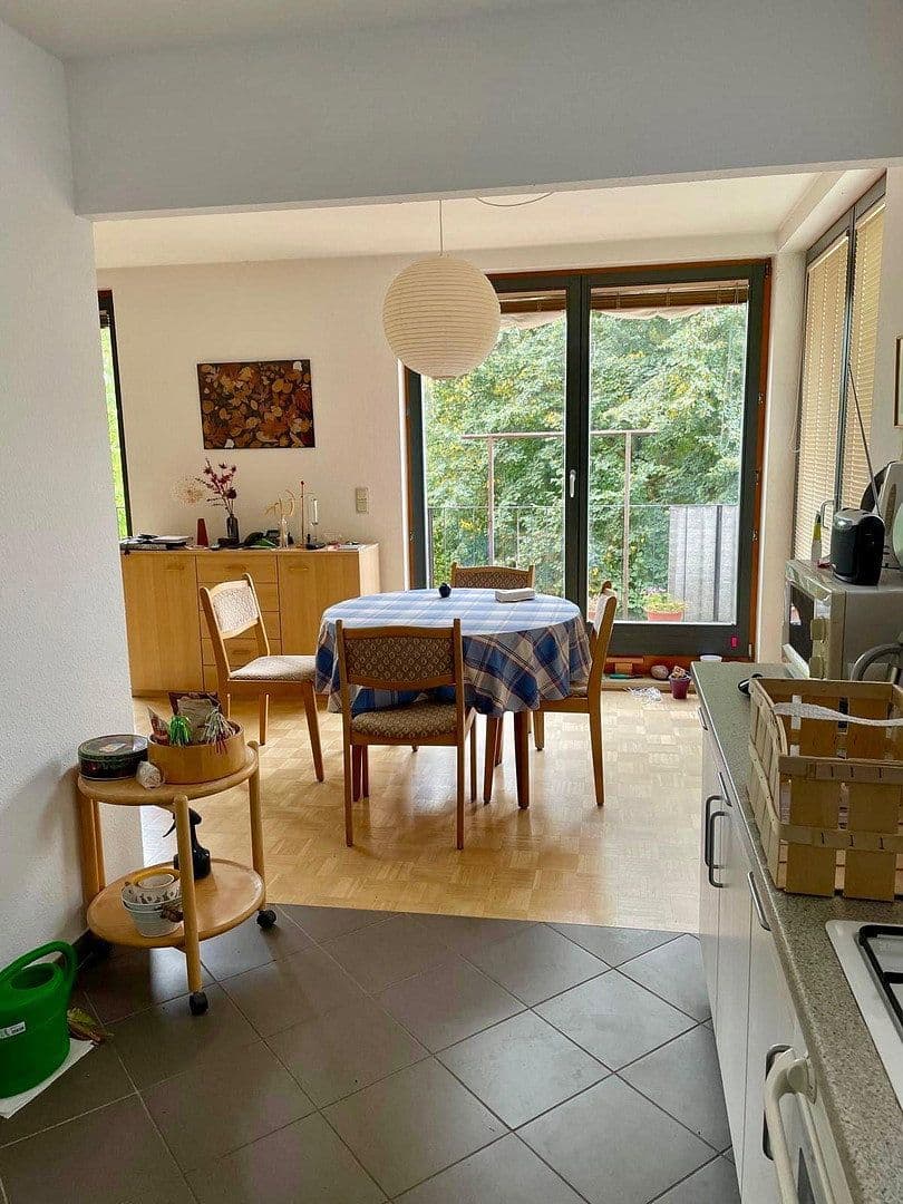 Pronájem bytu 3+1 90 m², Pestalozzistraße 20c, Marzahn-Hellersdorf, Berlín Pronájem bytu 3+1 90 m², Pestalozzistraße 20c, Marzahn-Hellersdorf, Berlín