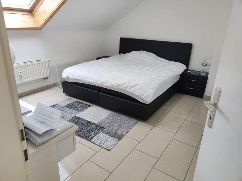 Pronájem bytu 2+1 53 m², Bonn, Severní Porýní-Vestfálsko Pronájem bytu 2+1 53 m², Bonn, Severní Porýní-Vestfálsko