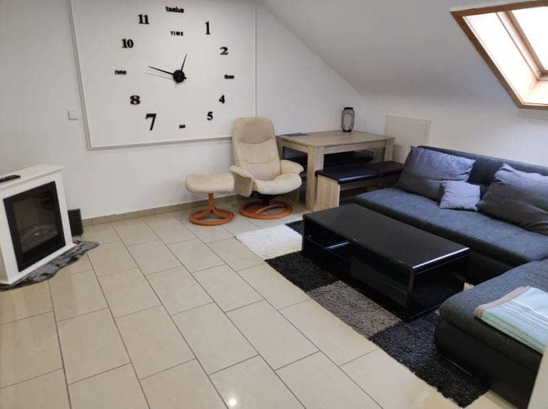 Pronájem bytu 2+1 53 m², Bonn, Severní Porýní-Vestfálsko Pronájem bytu 2+1 53 m², Bonn, Severní Porýní-Vestfálsko
