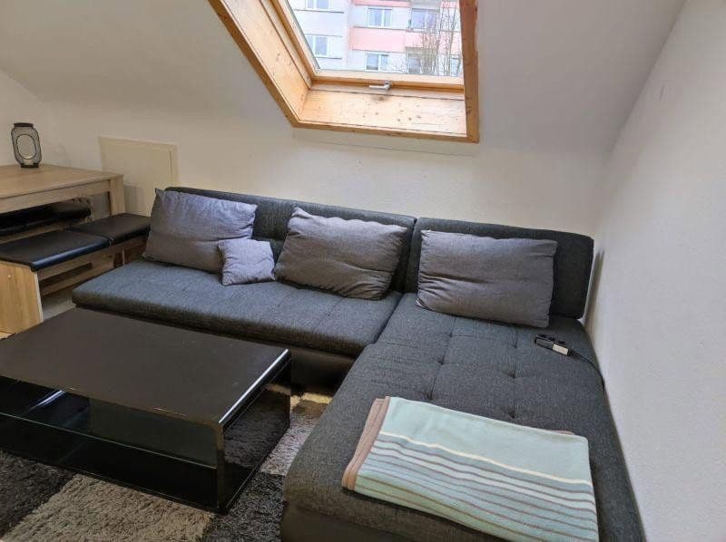 Pronájem bytu 2+1 53 m², Bonn, Severní Porýní-Vestfálsko Pronájem bytu 2+1 53 m², Bonn, Severní Porýní-Vestfálsko