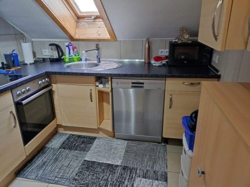 Pronájem bytu 2+1 53 m², Bonn, Severní Porýní-Vestfálsko Pronájem bytu 2+1 53 m², Bonn, Severní Porýní-Vestfálsko