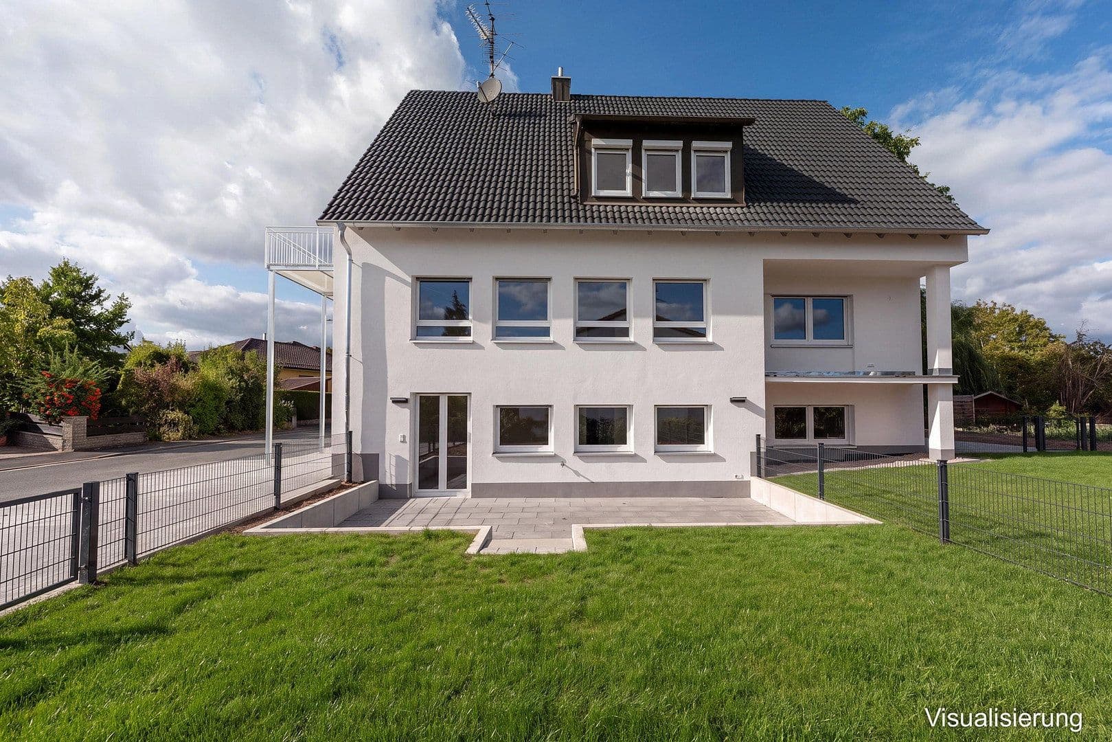 Prodej bytu 3+1 109 m², Am Gemeindeweiher 9, Herzogenaurach, Bavorsko Prodej bytu 3+1 109 m², Am Gemeindeweiher 9, Herzogenaurach, Bavorsko