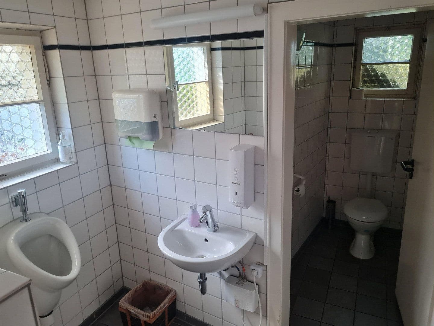 Prodej domu 370 m², pozemek 700 m², Bergisch Gladbach, Severní Porýní-Vestfálsko Prodej domu 370 m², pozemek 700 m², Bergisch Gladbach, Severní Porýní-Vestfálsko