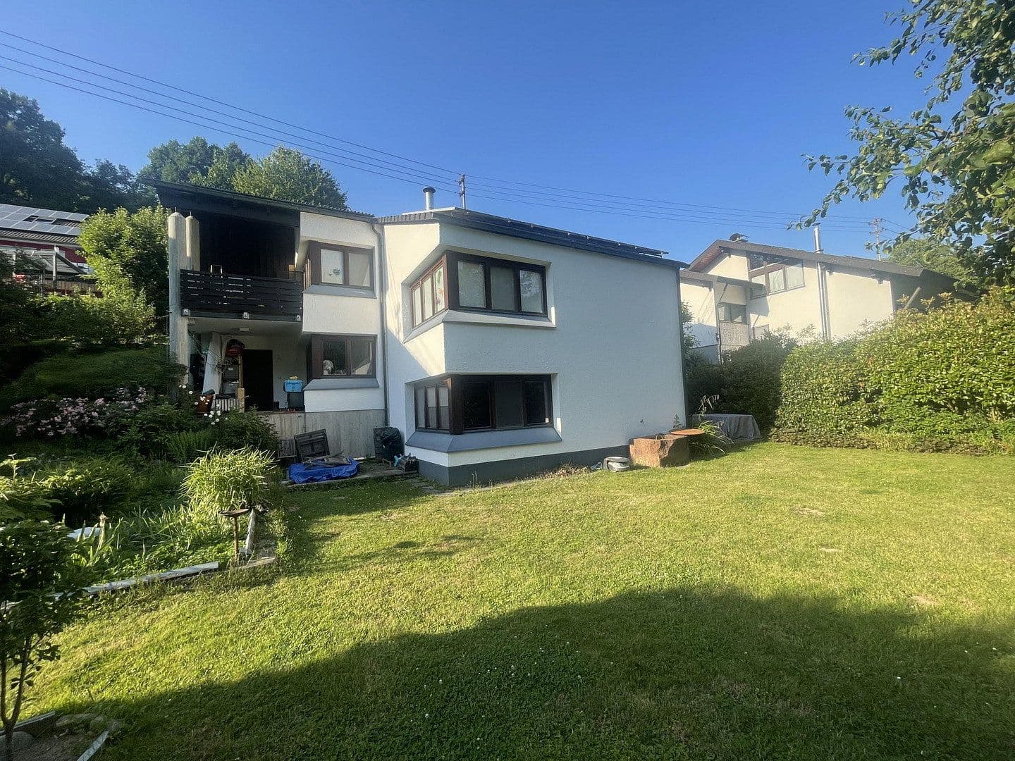 Prodej domu 162 m², pozemek 662 m², Elzach, Bádensko-Württembersko Prodej domu 162 m², pozemek 662 m², Elzach, Bádensko-Württembersko