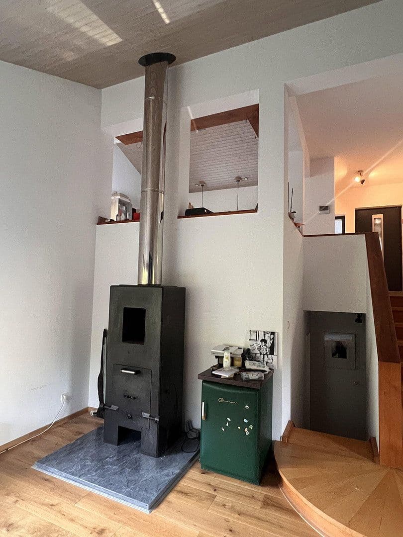 Prodej domu 162 m², pozemek 662 m², Elzach, Bádensko-Württembersko Prodej domu 162 m², pozemek 662 m², Elzach, Bádensko-Württembersko