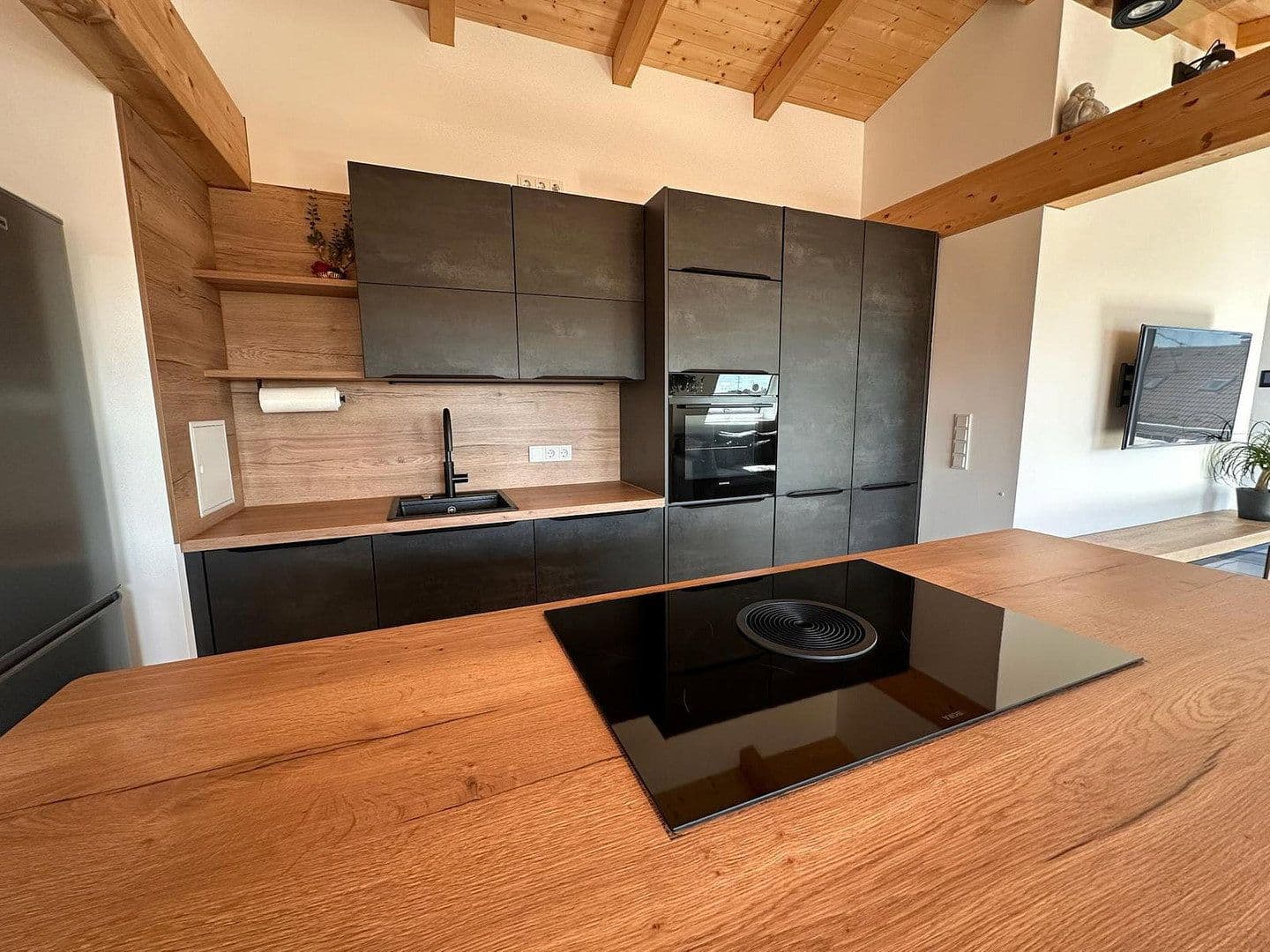Prodej bytu 3+1 91 m², Markt Indersdorf, Bavorsko Prodej bytu 3+1 91 m², Markt Indersdorf, Bavorsko