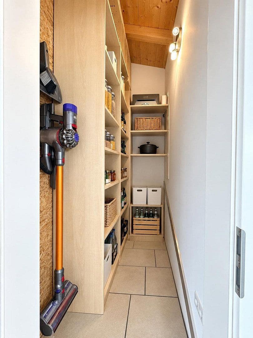 Prodej bytu 3+1 91 m², Markt Indersdorf, Bavorsko Prodej bytu 3+1 91 m², Markt Indersdorf, Bavorsko