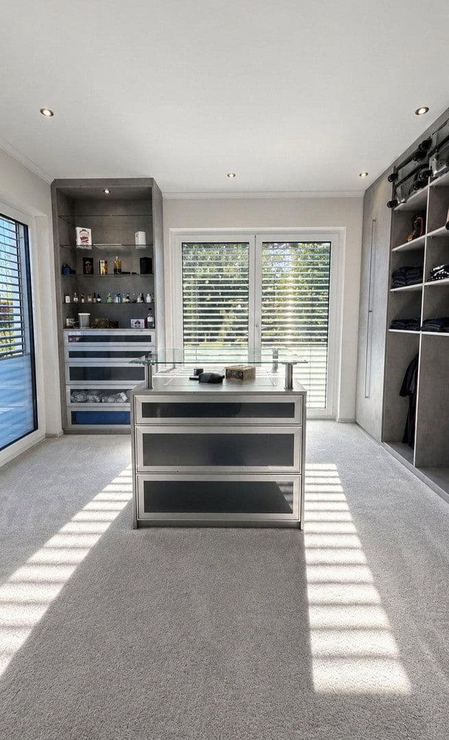 Prodej domu 250 m², pozemek 1.340 m², Oschersleben, Sasko-Anhaltsko Prodej domu 250 m², pozemek 1.340 m², Oschersleben, Sasko-Anhaltsko