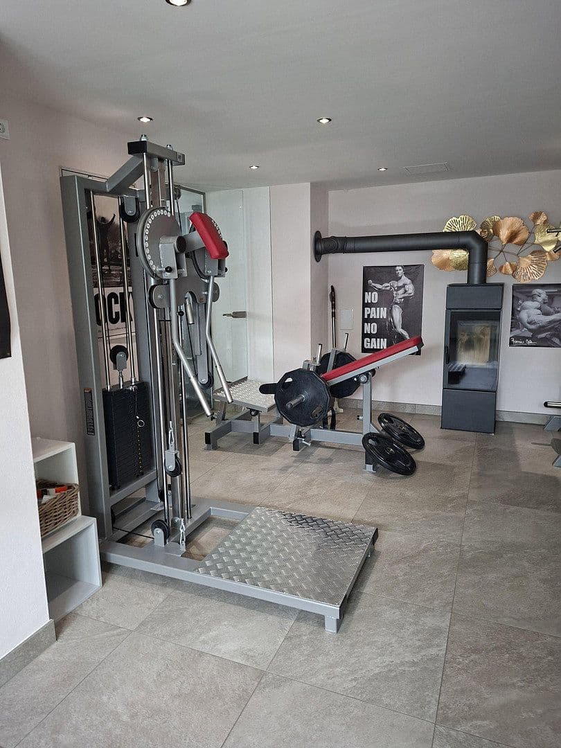 Prodej domu 250 m², pozemek 1.340 m², Oschersleben, Sasko-Anhaltsko Prodej domu 250 m², pozemek 1.340 m², Oschersleben, Sasko-Anhaltsko