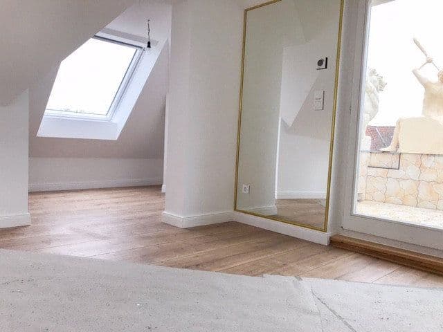 Pronájem bytu 5+1 181 m², Caspar-Theyß-Straße 9, Berlin, Berlín Pronájem bytu 5+1 181 m², Caspar-Theyß-Straße 9, Berlin, Berlín
