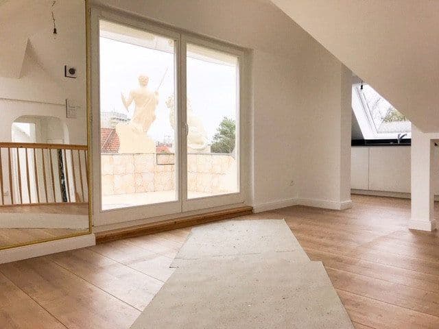 Pronájem bytu 5+1 181 m², Caspar-Theyß-Straße 9, Berlin, Berlín Pronájem bytu 5+1 181 m², Caspar-Theyß-Straße 9, Berlin, Berlín