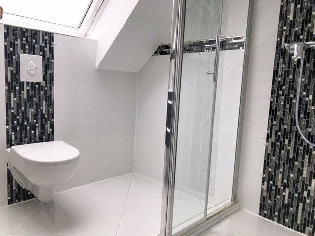 Pronájem bytu 5+1 181 m², Caspar-Theyß-Straße 9, Berlin, Berlín Pronájem bytu 5+1 181 m², Caspar-Theyß-Straße 9, Berlin, Berlín