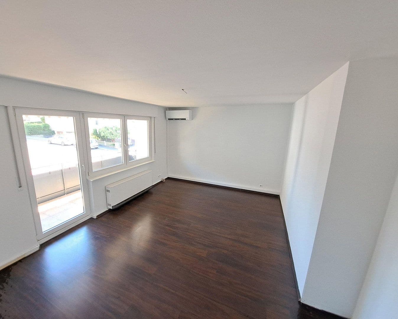Pronájem bytu 2+1 49 m², Filderstadt, Bádensko-Württembersko Pronájem bytu 2+1 49 m², Filderstadt, Bádensko-Württembersko