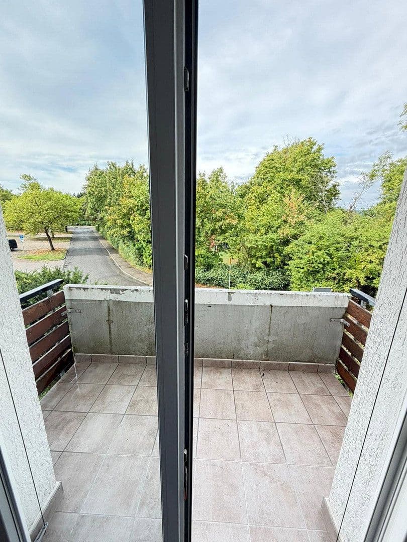 Pronájem bytu 3+1 75 m², Pforzheim, Bádensko-Württembersko Pronájem bytu 3+1 75 m², Pforzheim, Bádensko-Württembersko