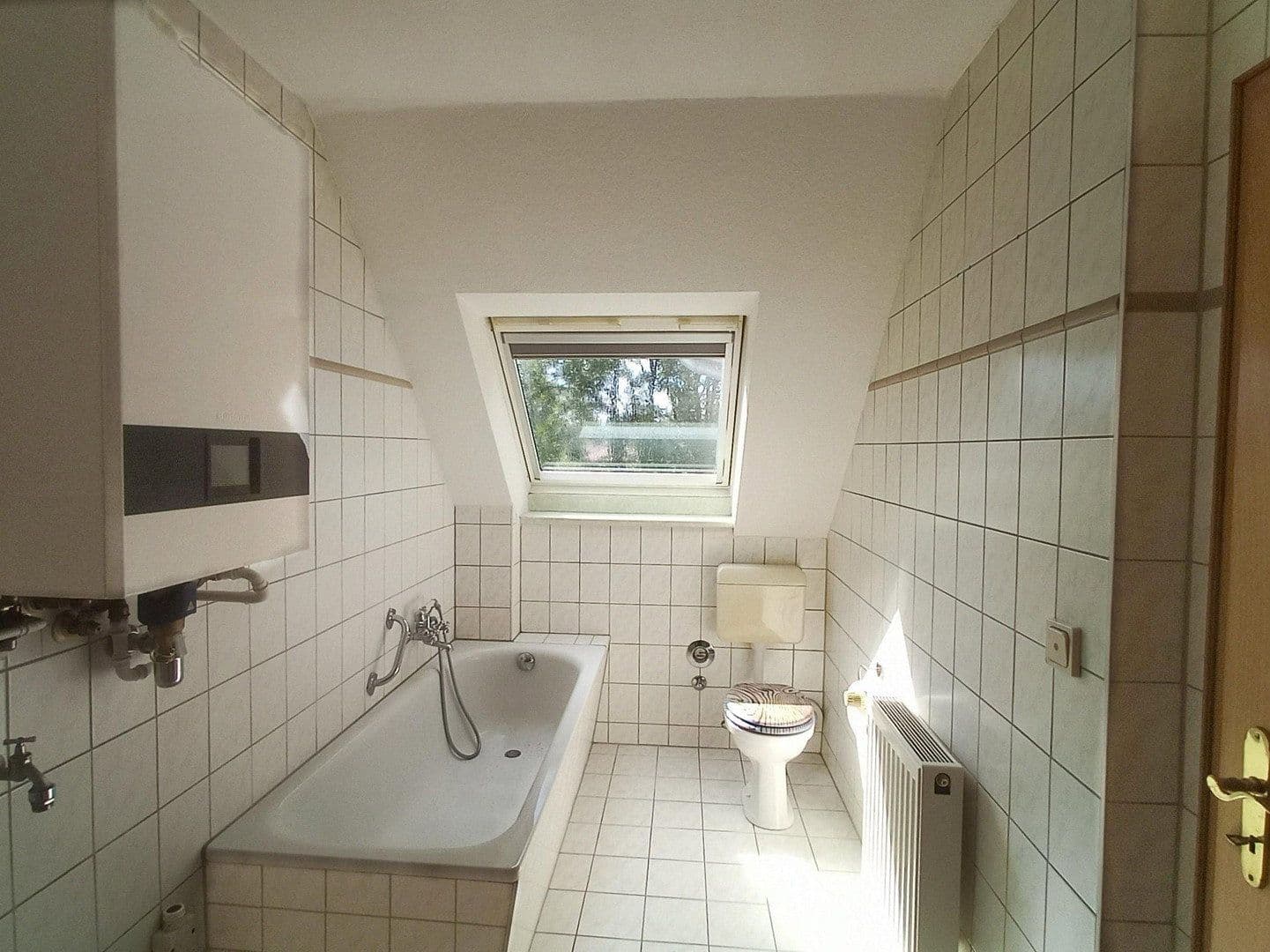 Prodej domu 365 m², pozemek 2.505 m², Schwerin, Mecklenburg-Vorpommern Prodej domu 365 m², pozemek 2.505 m², Schwerin, Mecklenburg-Vorpommern