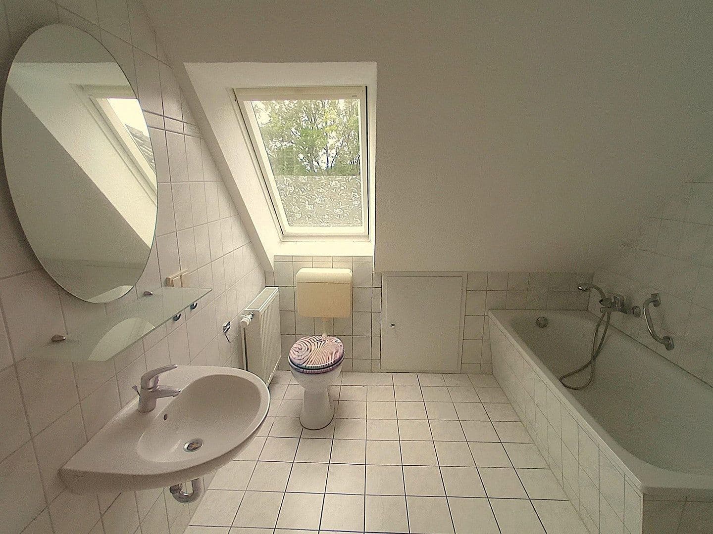Prodej domu 365 m², pozemek 2.505 m², Schwerin, Mecklenburg-Vorpommern Prodej domu 365 m², pozemek 2.505 m², Schwerin, Mecklenburg-Vorpommern