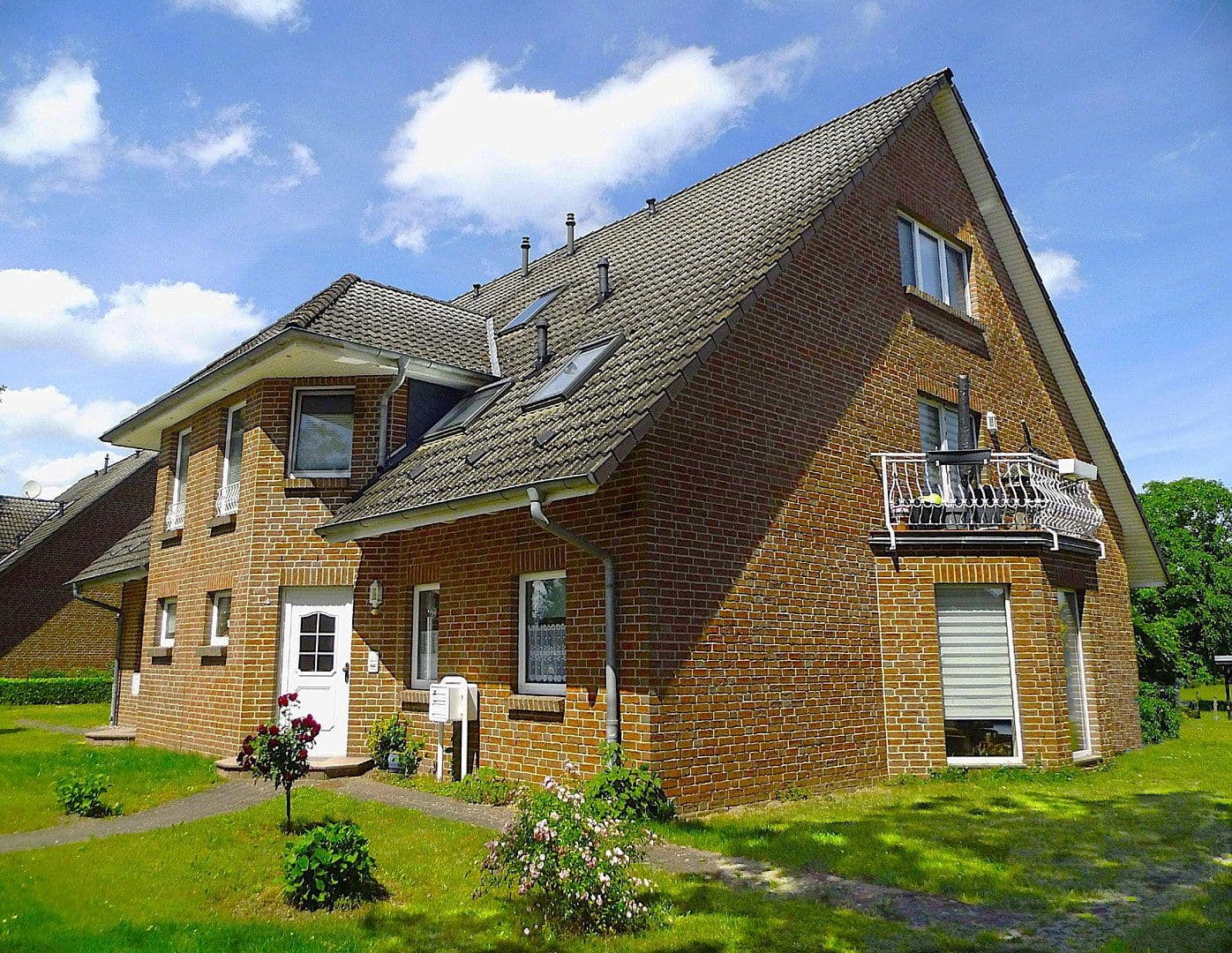 Prodej domu 365 m², pozemek 2.505 m², Schwerin, Mecklenburg-Vorpommern Prodej domu 365 m², pozemek 2.505 m², Schwerin, Mecklenburg-Vorpommern