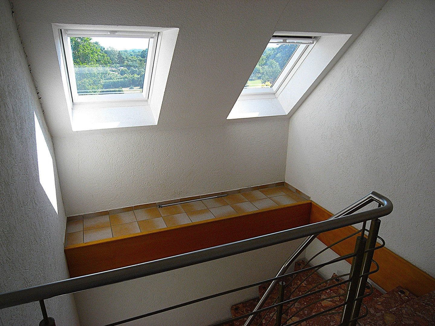 Prodej domu 365 m², pozemek 2.505 m², Schwerin, Mecklenburg-Vorpommern Prodej domu 365 m², pozemek 2.505 m², Schwerin, Mecklenburg-Vorpommern