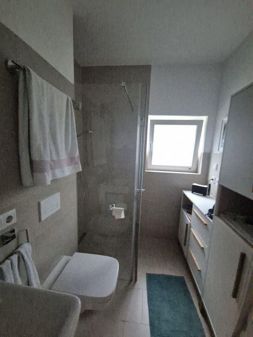 Pronájem bytu 3+1 66 m², Hüningerstraße 37, Berlin, Berlín Pronájem bytu 3+1 66 m², Hüningerstraße 37, Berlin, Berlín