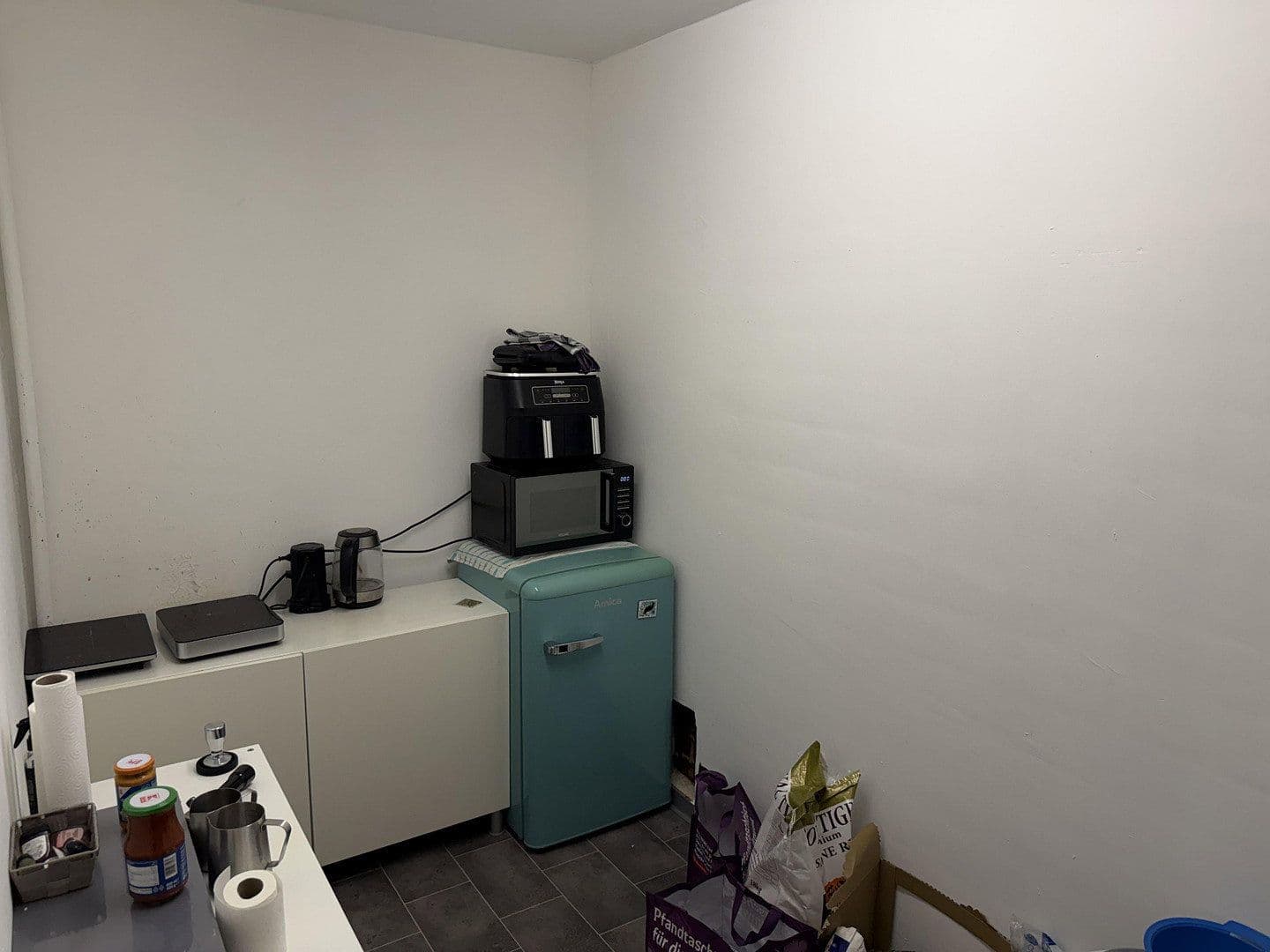 Pronájem nebytového prostoru 560 m², Würselen, Severní Porýní-Vestfálsko Pronájem nebytového prostoru 560 m², Würselen, Severní Porýní-Vestfálsko