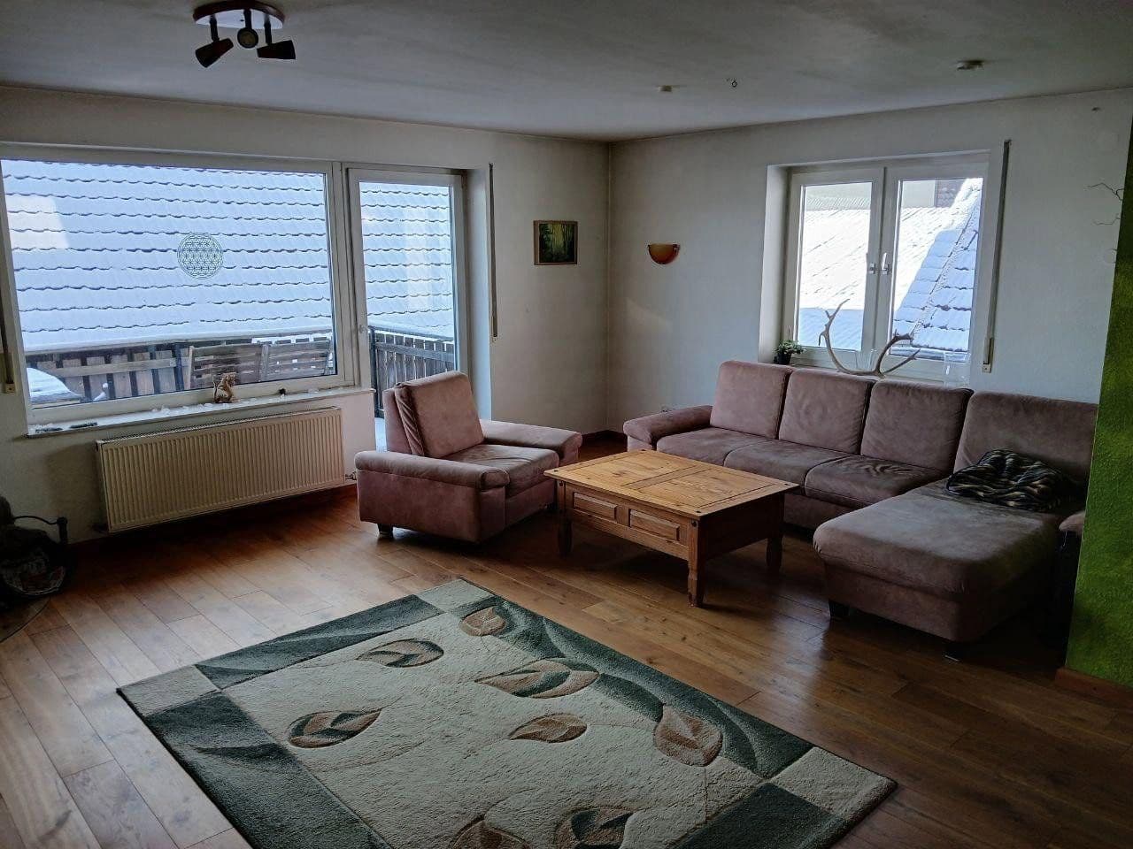 Prodej domu 277 m², pozemek 613 m², Niedernhausen, Hessen Prodej domu 277 m², pozemek 613 m², Niedernhausen, Hessen