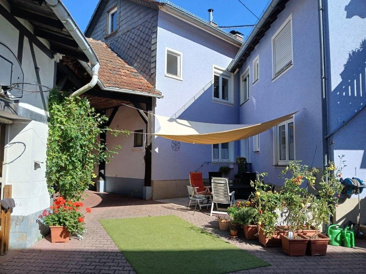 Prodej domu 277 m², pozemek 613 m², Niedernhausen, Hessen Prodej domu 277 m², pozemek 613 m², Niedernhausen, Hessen