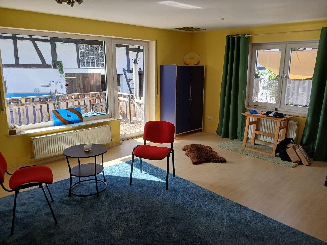Prodej domu 277 m², pozemek 613 m², Niedernhausen, Hessen Prodej domu 277 m², pozemek 613 m², Niedernhausen, Hessen