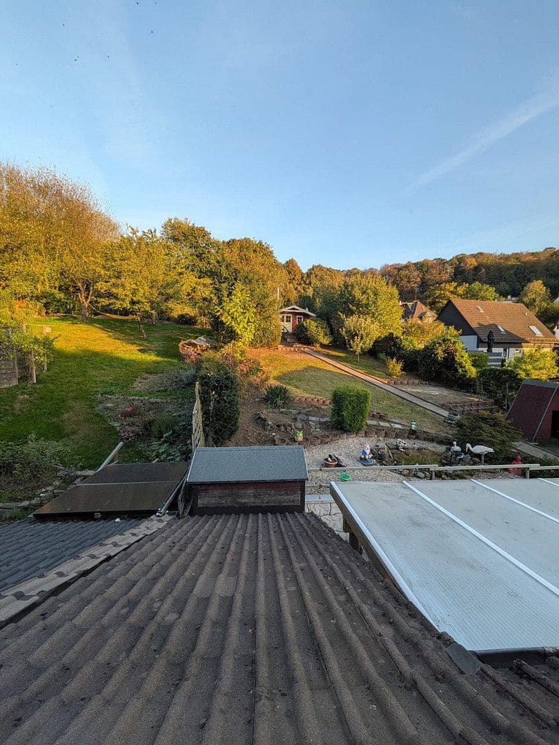 Prodej domu 160 m², pozemek 720 m², Wuppertal, Severní Porýní-Vestfálsko Prodej domu 160 m², pozemek 720 m², Wuppertal, Severní Porýní-Vestfálsko