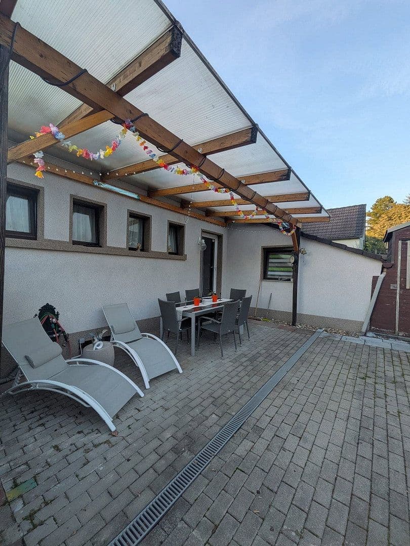 Prodej domu 160 m², pozemek 720 m², Wuppertal, Severní Porýní-Vestfálsko Prodej domu 160 m², pozemek 720 m², Wuppertal, Severní Porýní-Vestfálsko