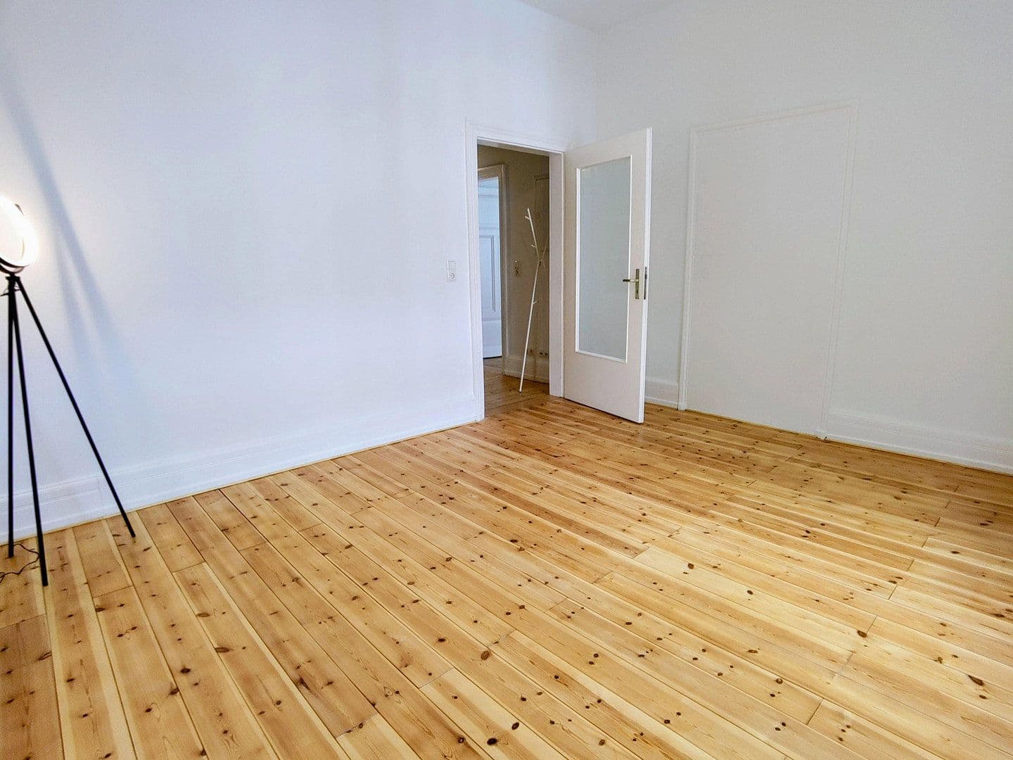 Prodej bytu 3+1 88 m², Frankfurt am Main, Hessen Prodej bytu 3+1 88 m², Frankfurt am Main, Hessen