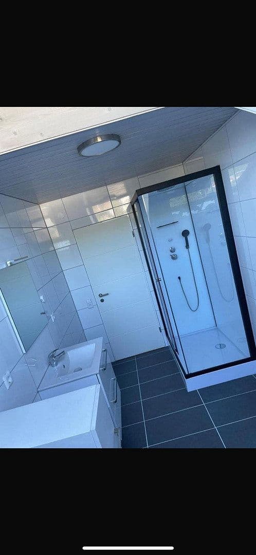 Pronájem bytu 3+1 90 m², Domhofstrasse 16, Weil am Rhein, Bádensko-Württembersko Pronájem bytu 3+1 90 m², Domhofstrasse 16, Weil am Rhein, Bádensko-Württembersko
