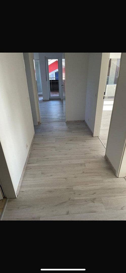 Pronájem bytu 3+1 90 m², Domhofstrasse 16, Weil am Rhein, Bádensko-Württembersko Pronájem bytu 3+1 90 m², Domhofstrasse 16, Weil am Rhein, Bádensko-Württembersko