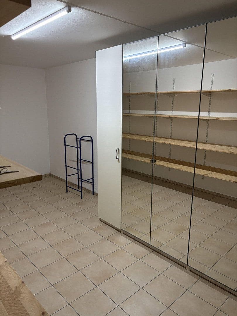 Prodej bytu 4+1 120 m², Marktstraße 10, Kipfenberg, Bavorsko Prodej bytu 4+1 120 m², Marktstraße 10, Kipfenberg, Bavorsko