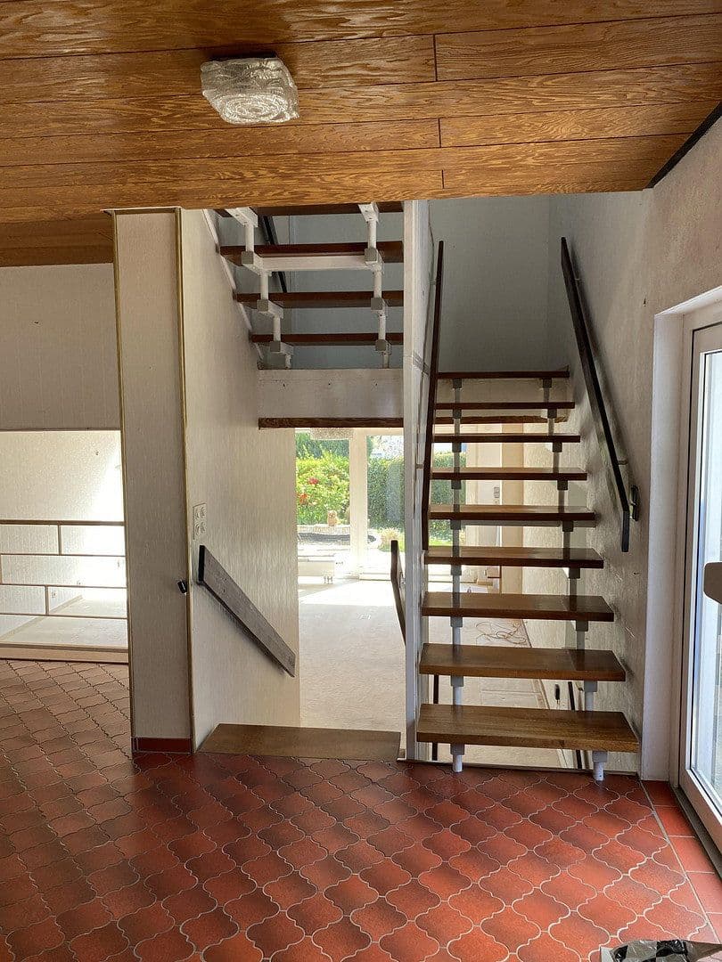 Prodej domu 122 m², pozemek 319 m², Untereisesheim, Bádensko-Württembersko Prodej domu 122 m², pozemek 319 m², Untereisesheim, Bádensko-Württembersko