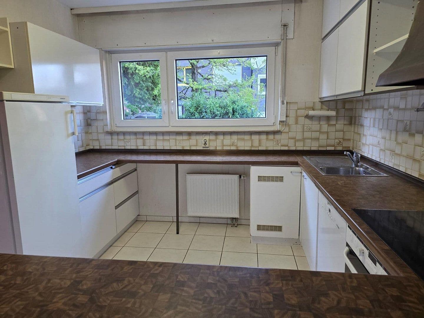Prodej domu 122 m², pozemek 319 m², Untereisesheim, Bádensko-Württembersko Prodej domu 122 m², pozemek 319 m², Untereisesheim, Bádensko-Württembersko