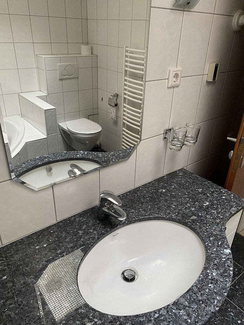Prodej domu 122 m², pozemek 319 m², Untereisesheim, Bádensko-Württembersko Prodej domu 122 m², pozemek 319 m², Untereisesheim, Bádensko-Württembersko