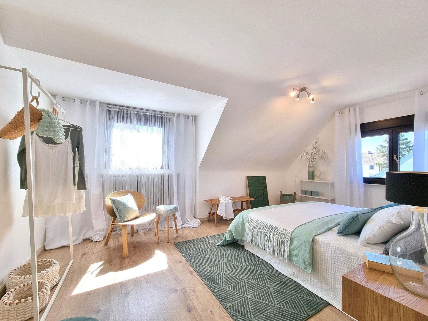 Prodej bytu 5+1 125 m², Lessingstr. 23, Singen (Hohentwiel), Bádensko-Württembersko Prodej bytu 5+1 125 m², Lessingstr. 23, Singen (Hohentwiel), Bádensko-Württembersko