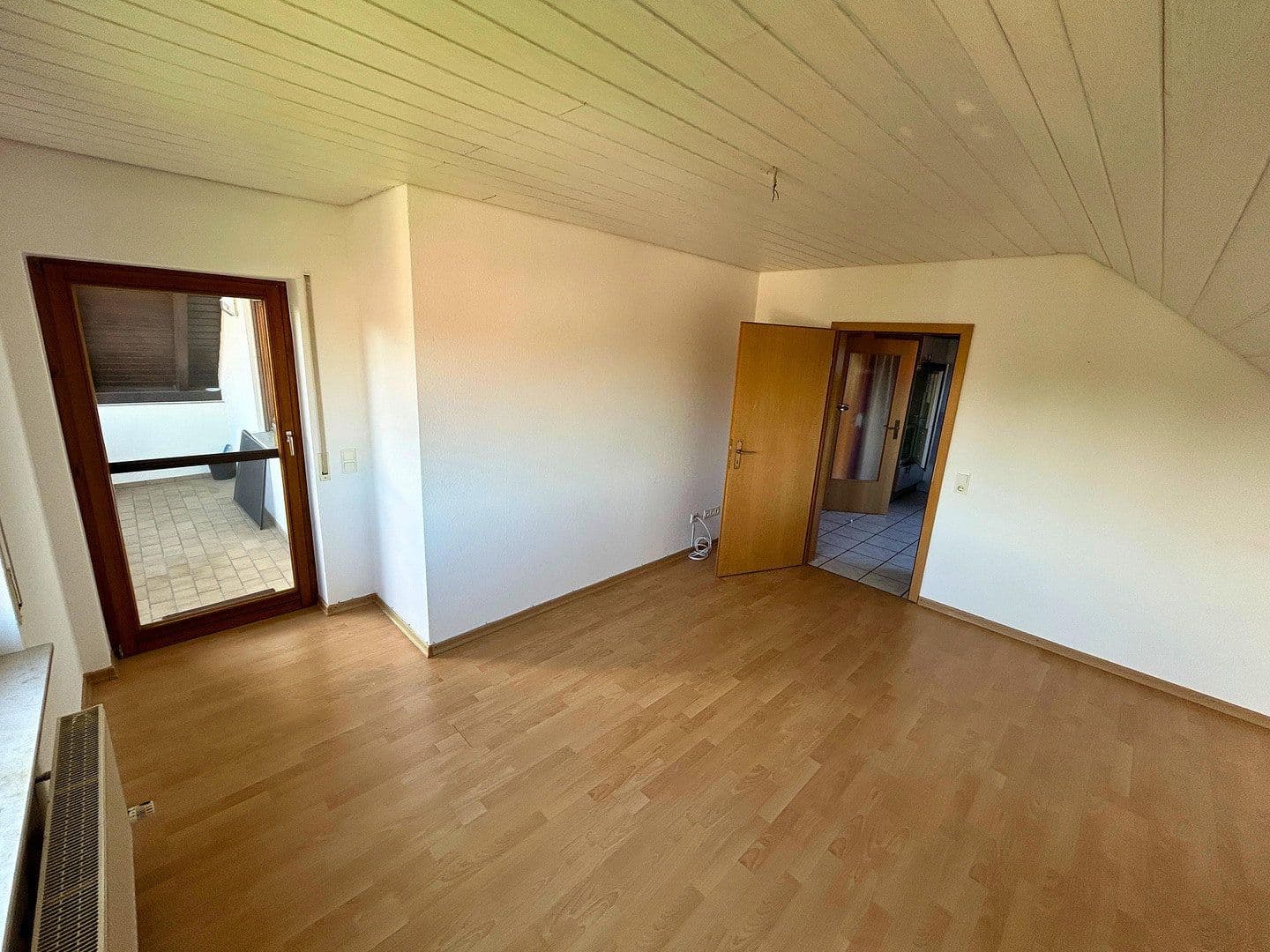 Pronájem bytu 3+kk 85 m², Wüstenrot, Bádensko-Württembersko Pronájem bytu 3+kk 85 m², Wüstenrot, Bádensko-Württembersko