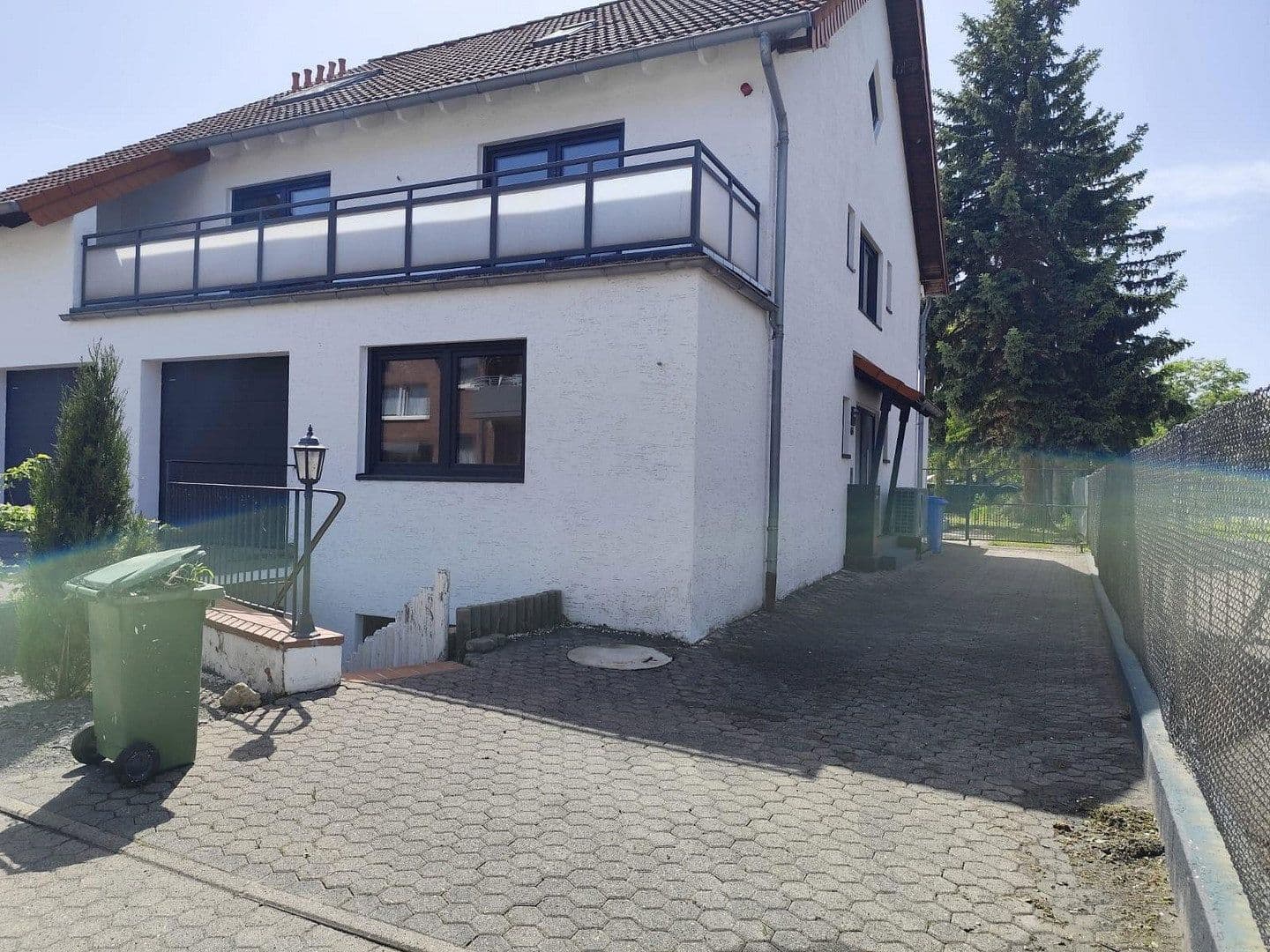 Prodej domu 261 m², pozemek 641 m², Düren, Severní Porýní-Vestfálsko Prodej domu 261 m², pozemek 641 m², Düren, Severní Porýní-Vestfálsko