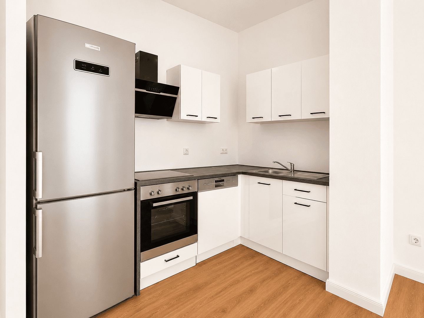 Pronájem bytu 2+1 68 m², Friesenstraße 57, Magdeburg, Sasko-Anhaltsko Pronájem bytu 2+1 68 m², Friesenstraße 57, Magdeburg, Sasko-Anhaltsko